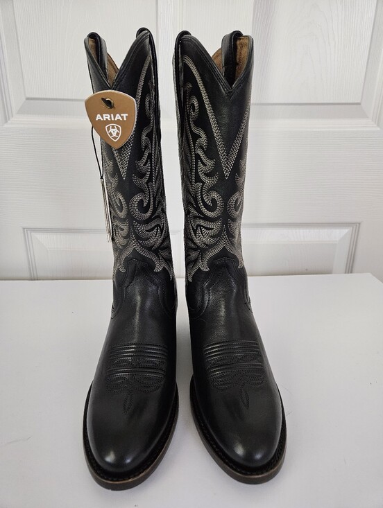 Ariat Shoes - Ariat NWT Ladies Western Boot